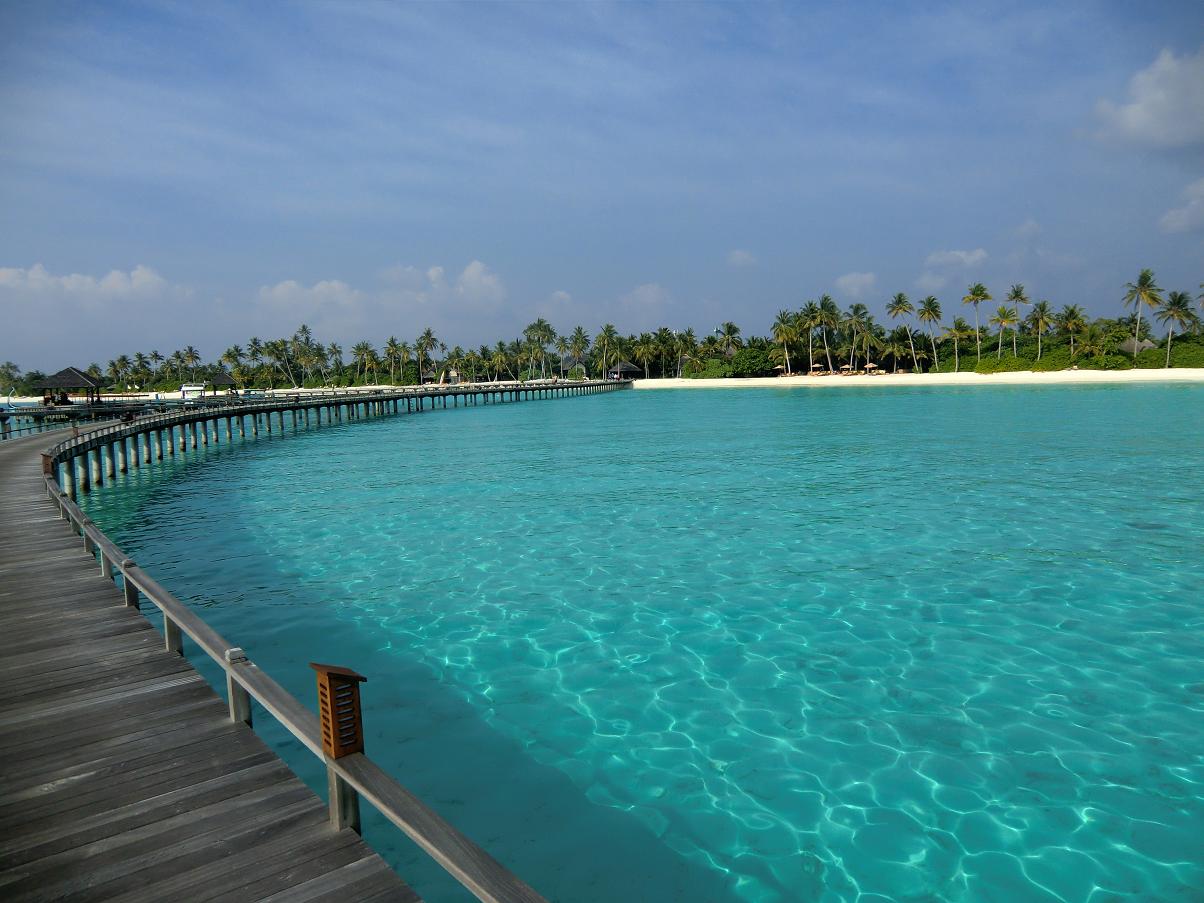 Чистая-вода-на-Мальдивах